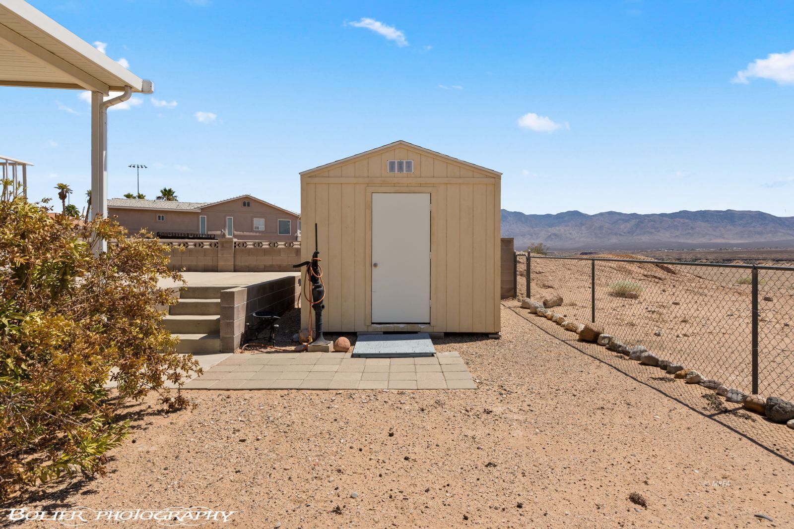 484  Valley View Cir