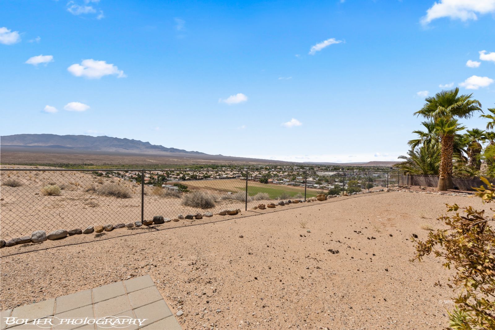 484  Valley View Cir