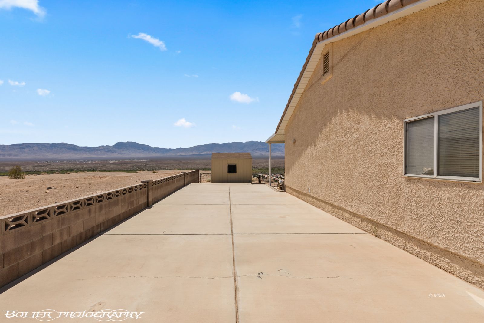 484  Valley View Cir