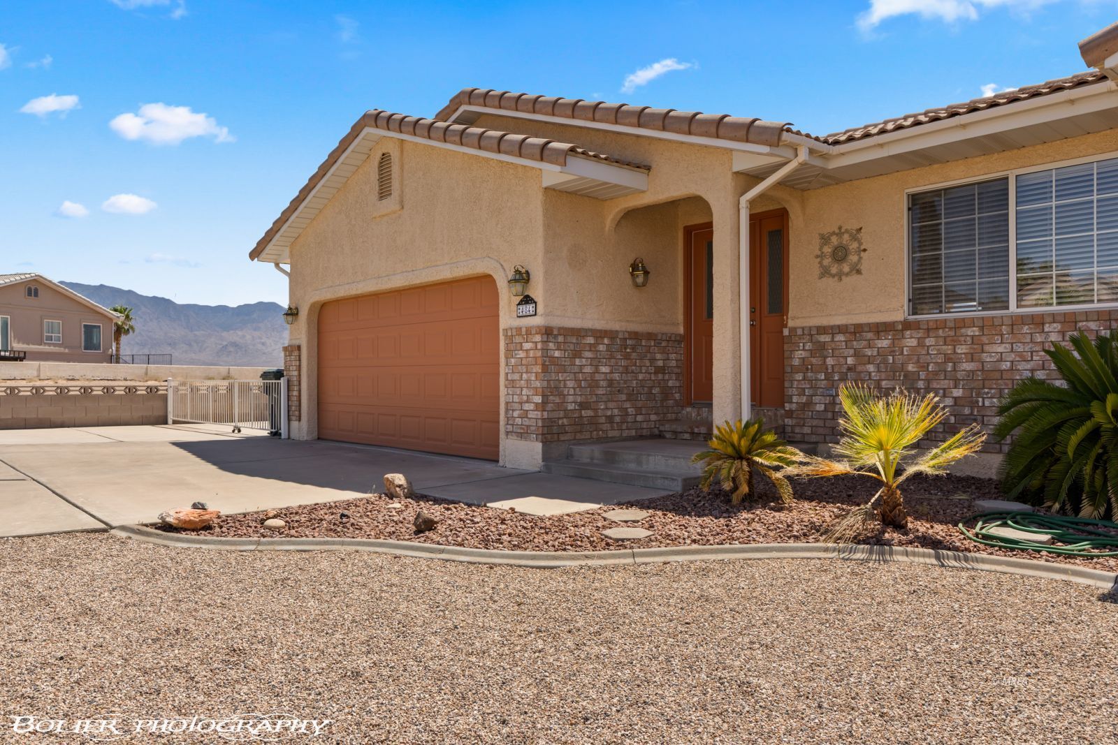 484  Valley View Cir