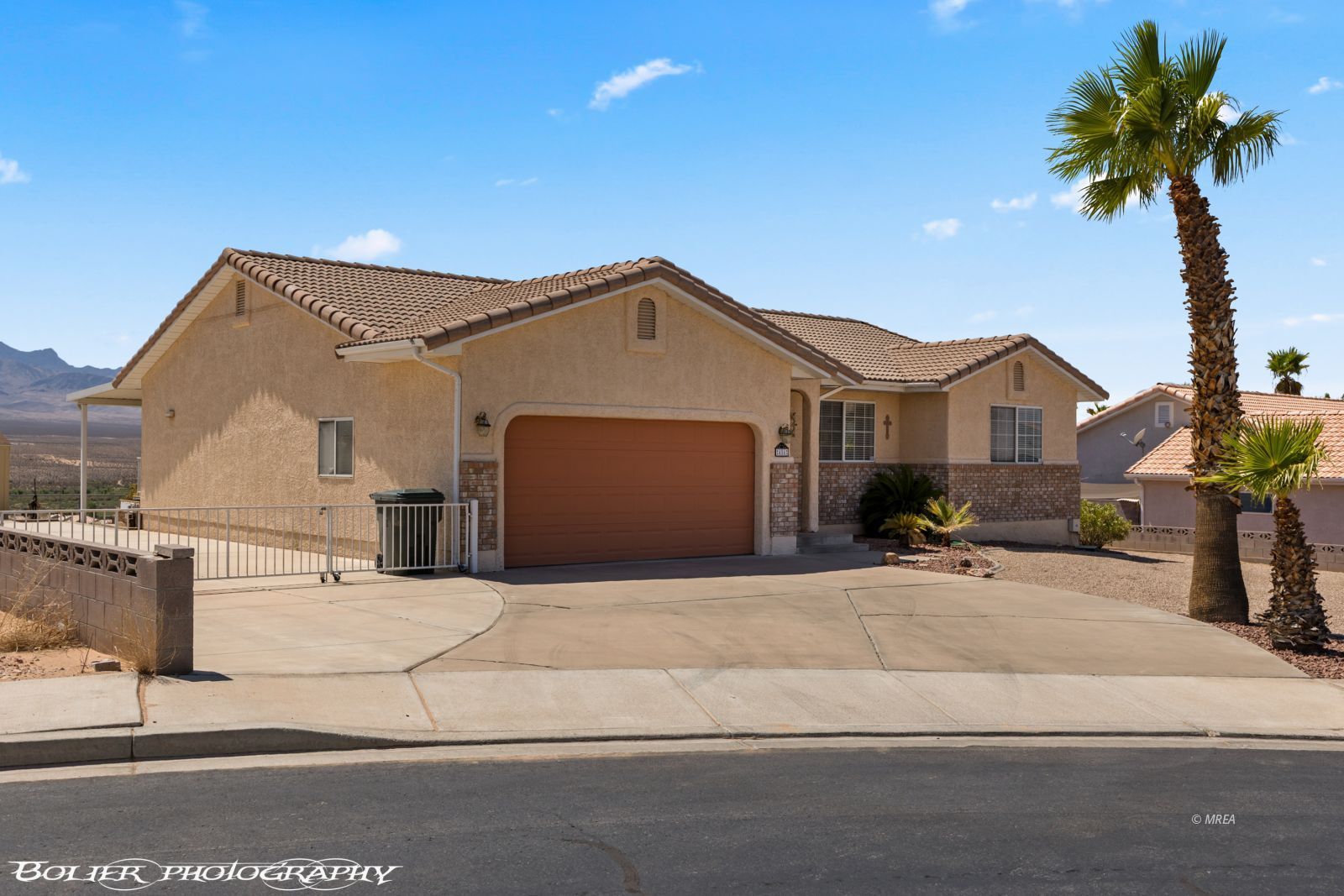 484  Valley View Cir