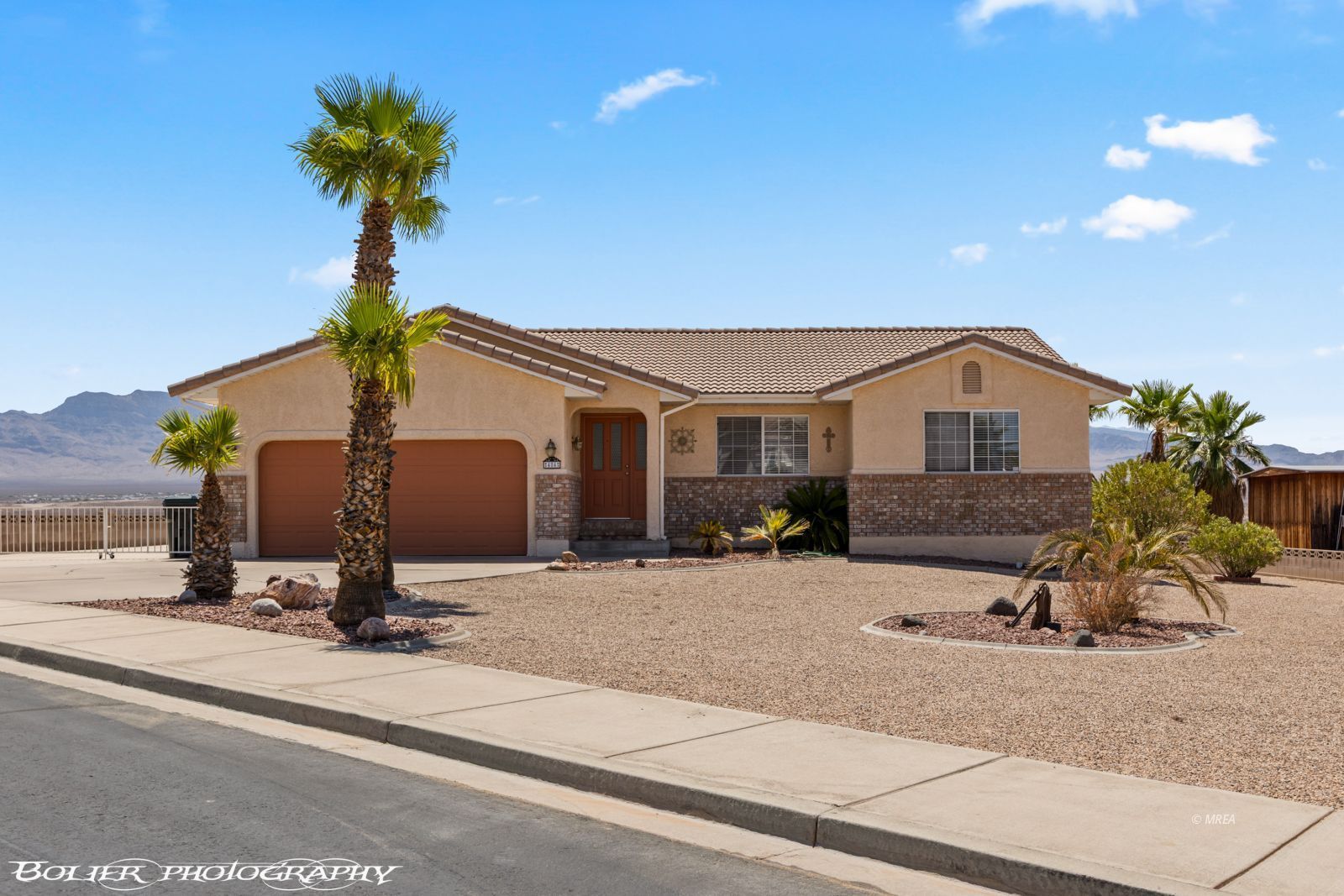 484  Valley View Cir