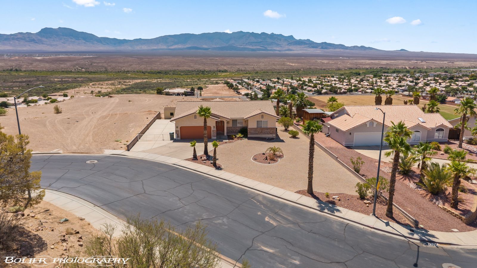 484  Valley View Cir