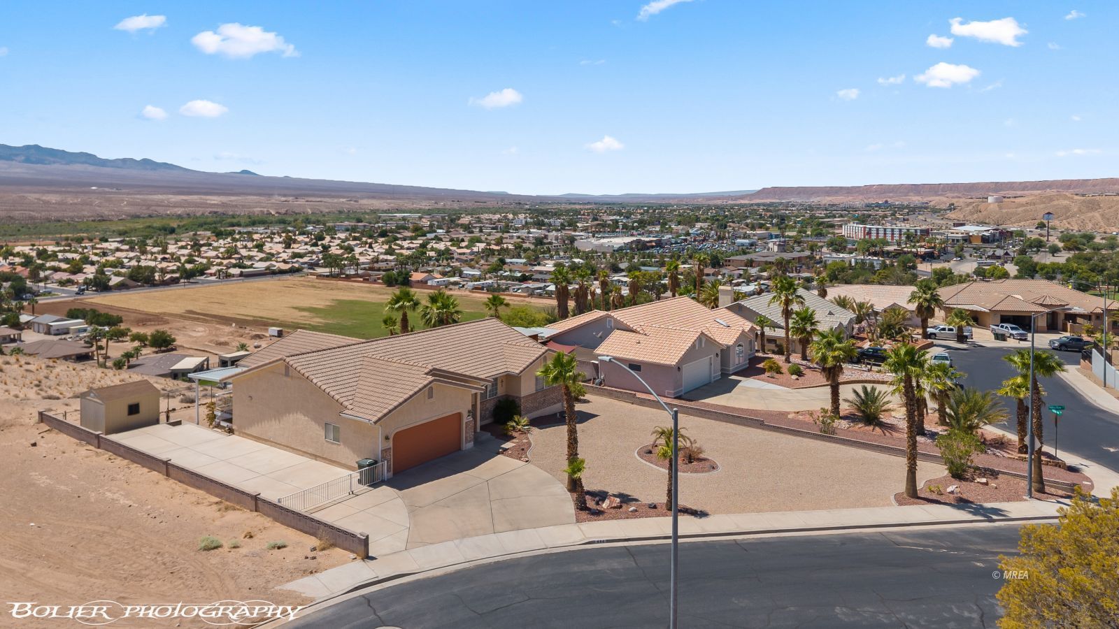 484  Valley View Cir