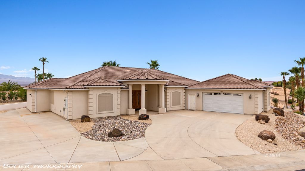 624  Palos Verdes Dr