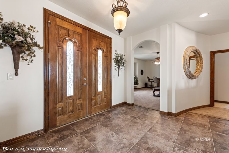 624  Palos Verdes Dr