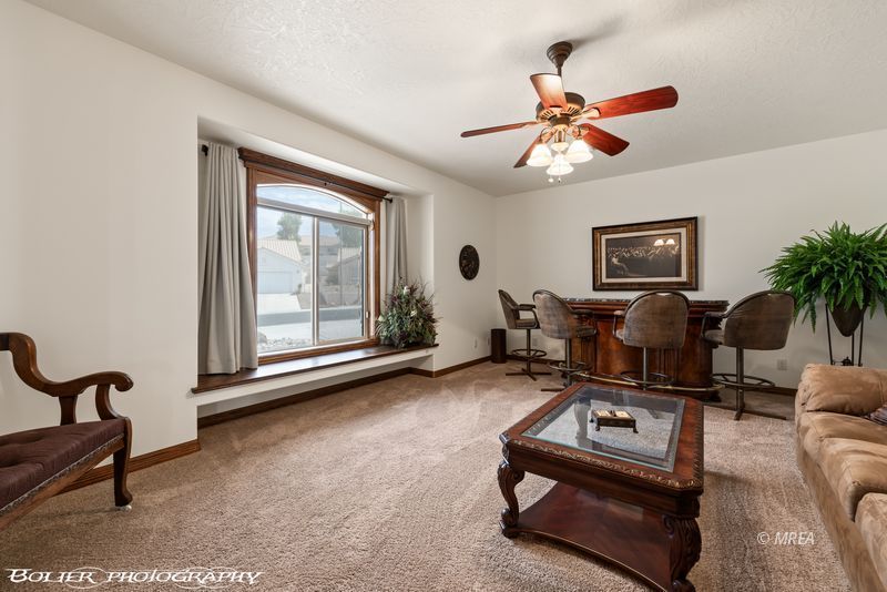 624  Palos Verdes Dr