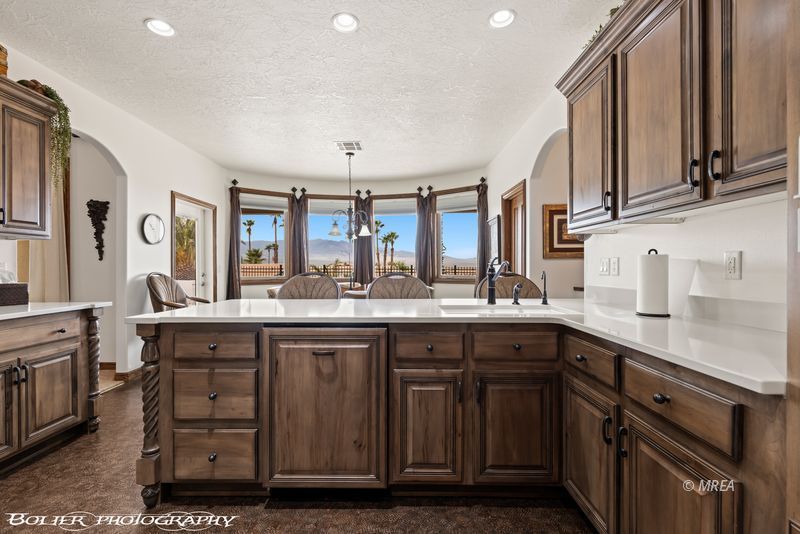 624  Palos Verdes Dr