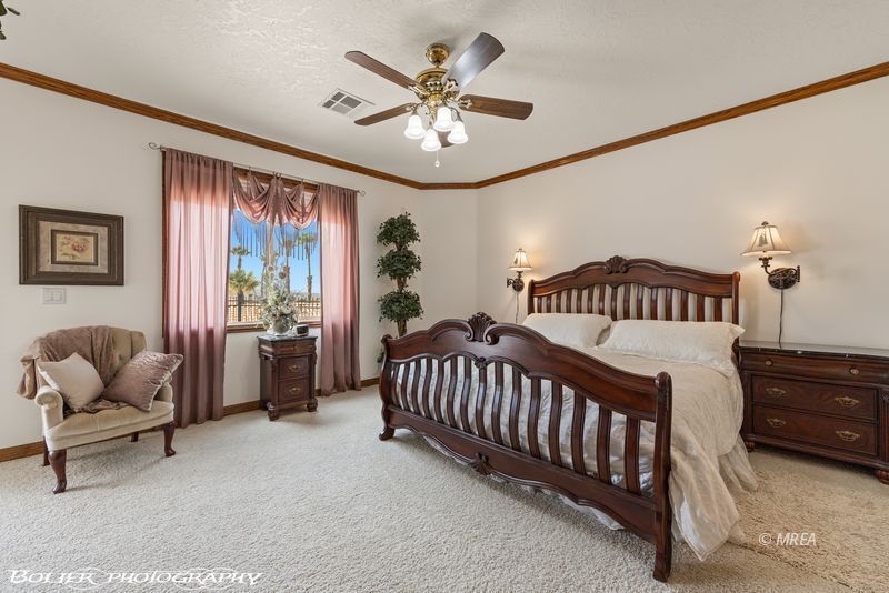 624  Palos Verdes Dr