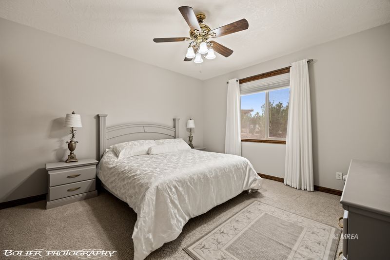 624  Palos Verdes Dr