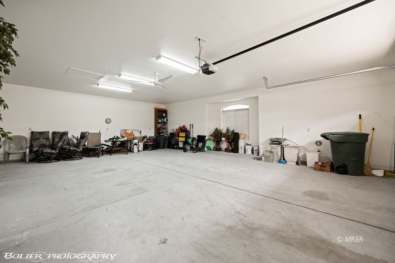 624  Palos Verdes Dr