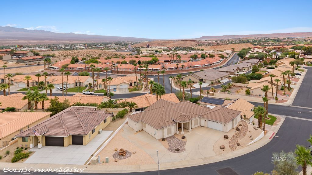 624  Palos Verdes Dr