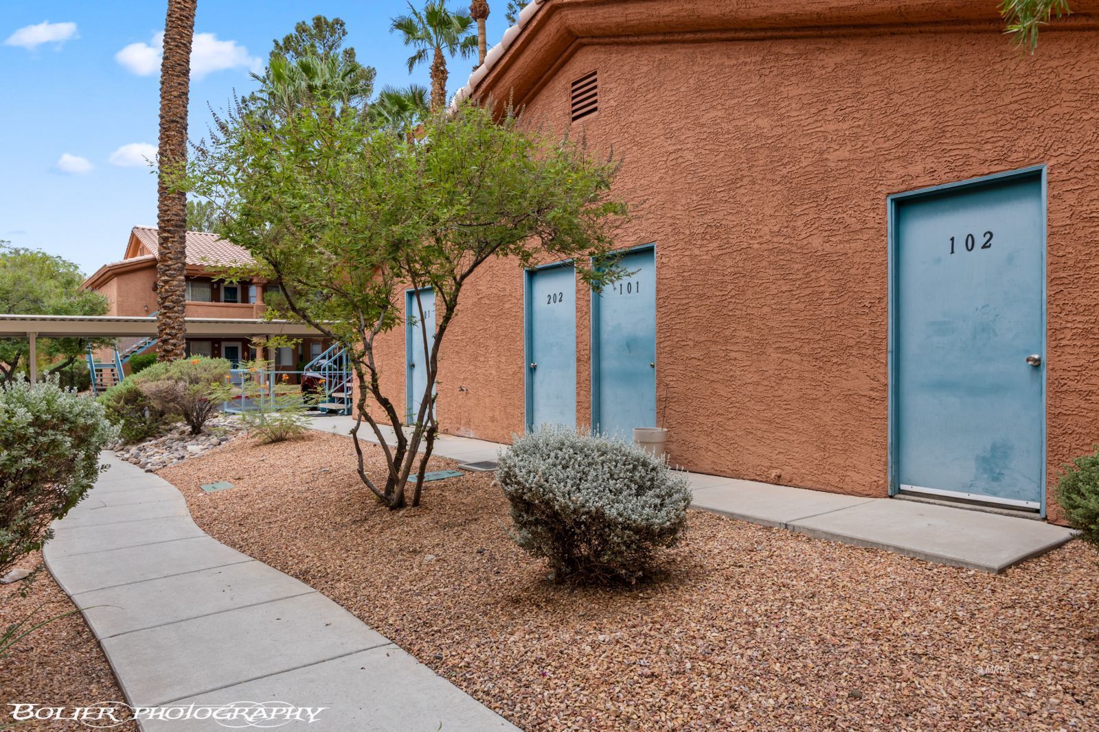 978  Mesquite Springs Dr #201