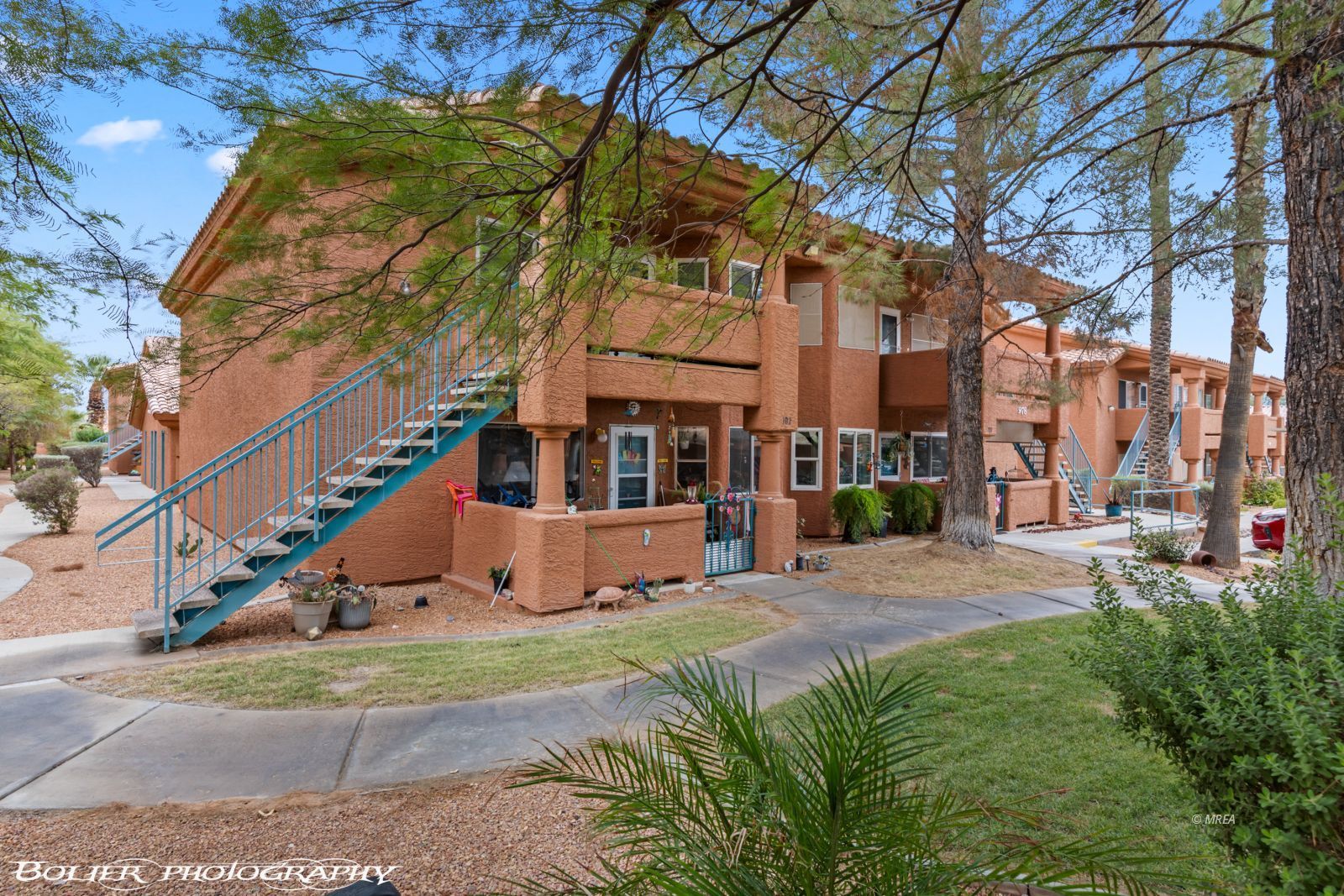 978  Mesquite Springs Dr #201