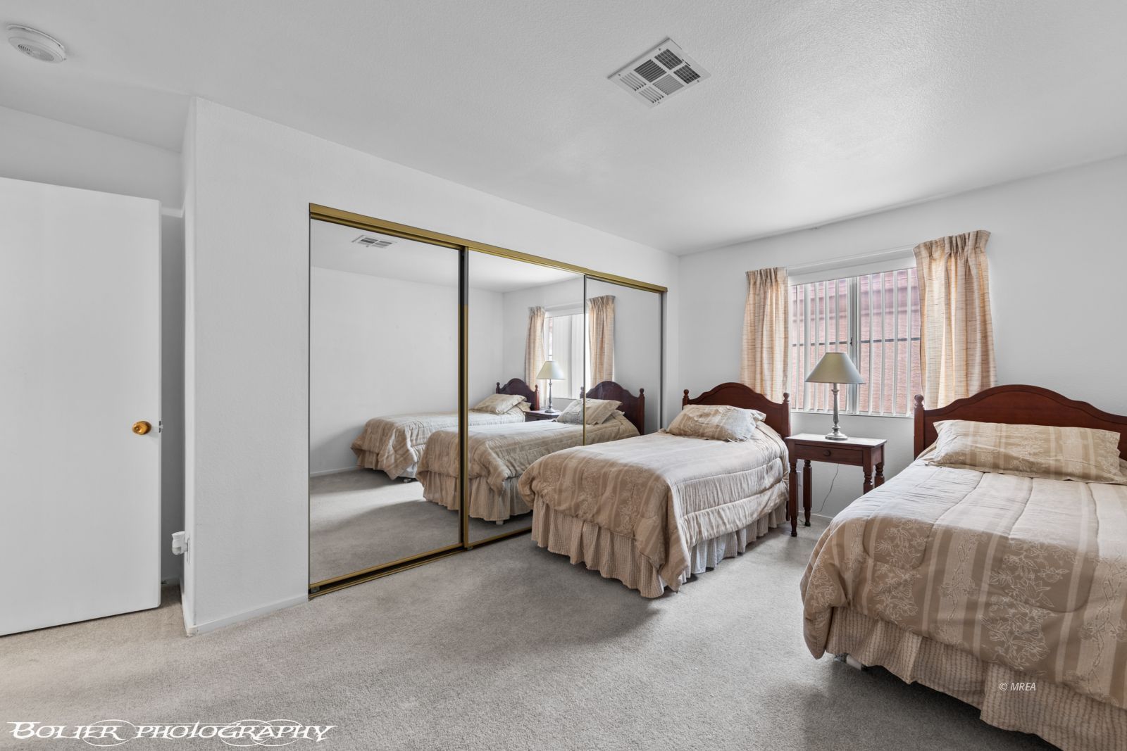 978  Mesquite Springs Dr #201