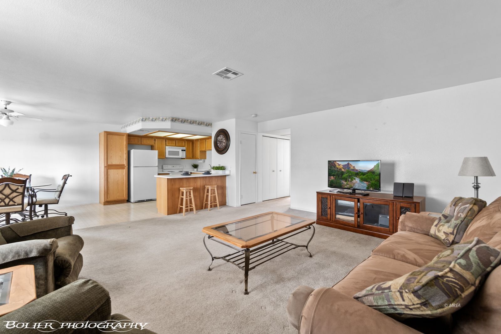 978  Mesquite Springs Dr #201