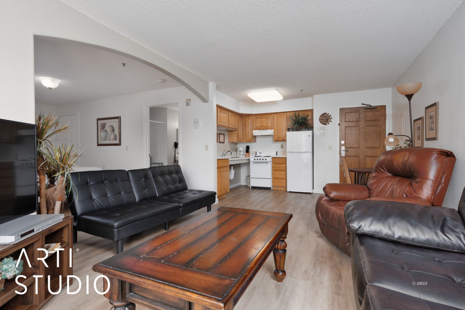 555  Highland Dr #303