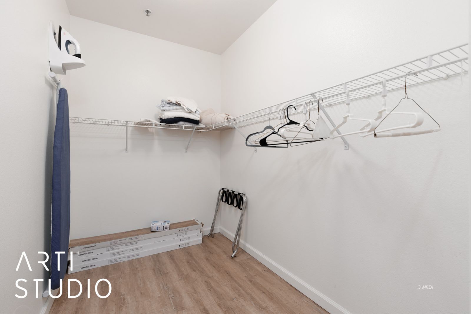 555  Highland Dr #303