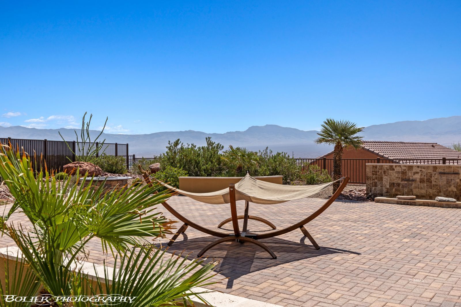 1602  Watchmans Point 