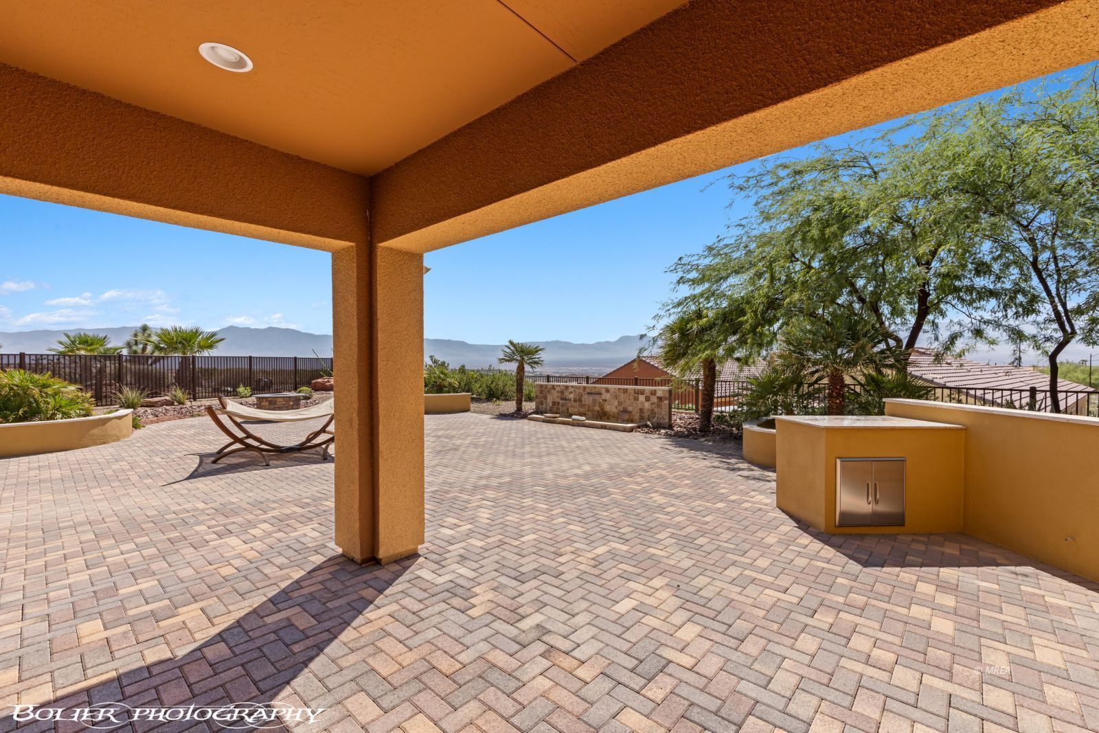 1602  Watchmans Point 