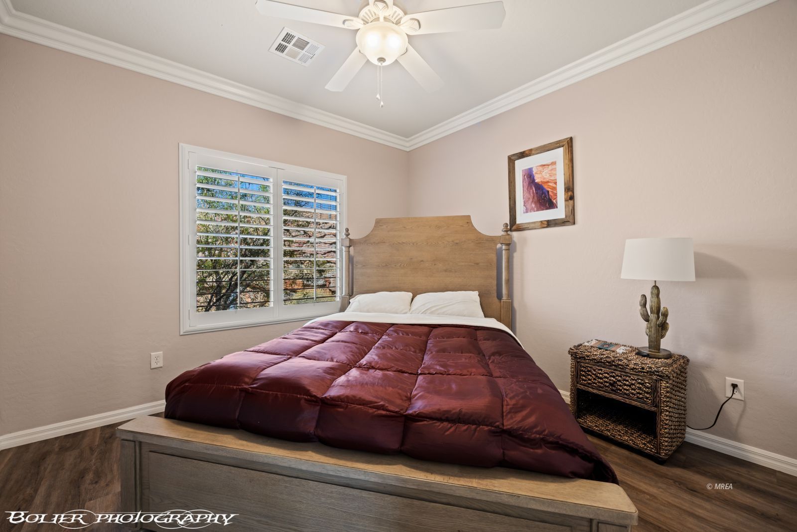 1602  Watchmans Point 