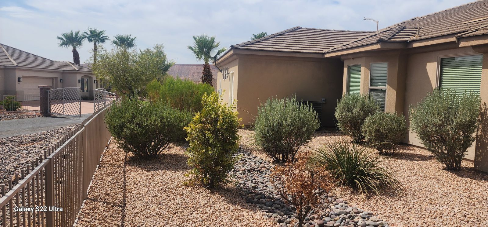 448  Highland View Ct