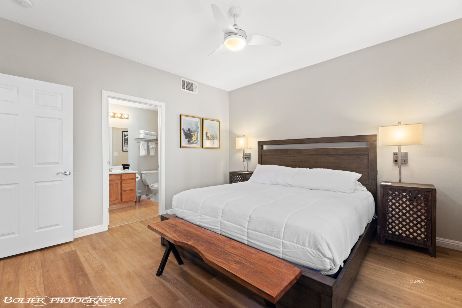 890  Kitty Hawk  #812