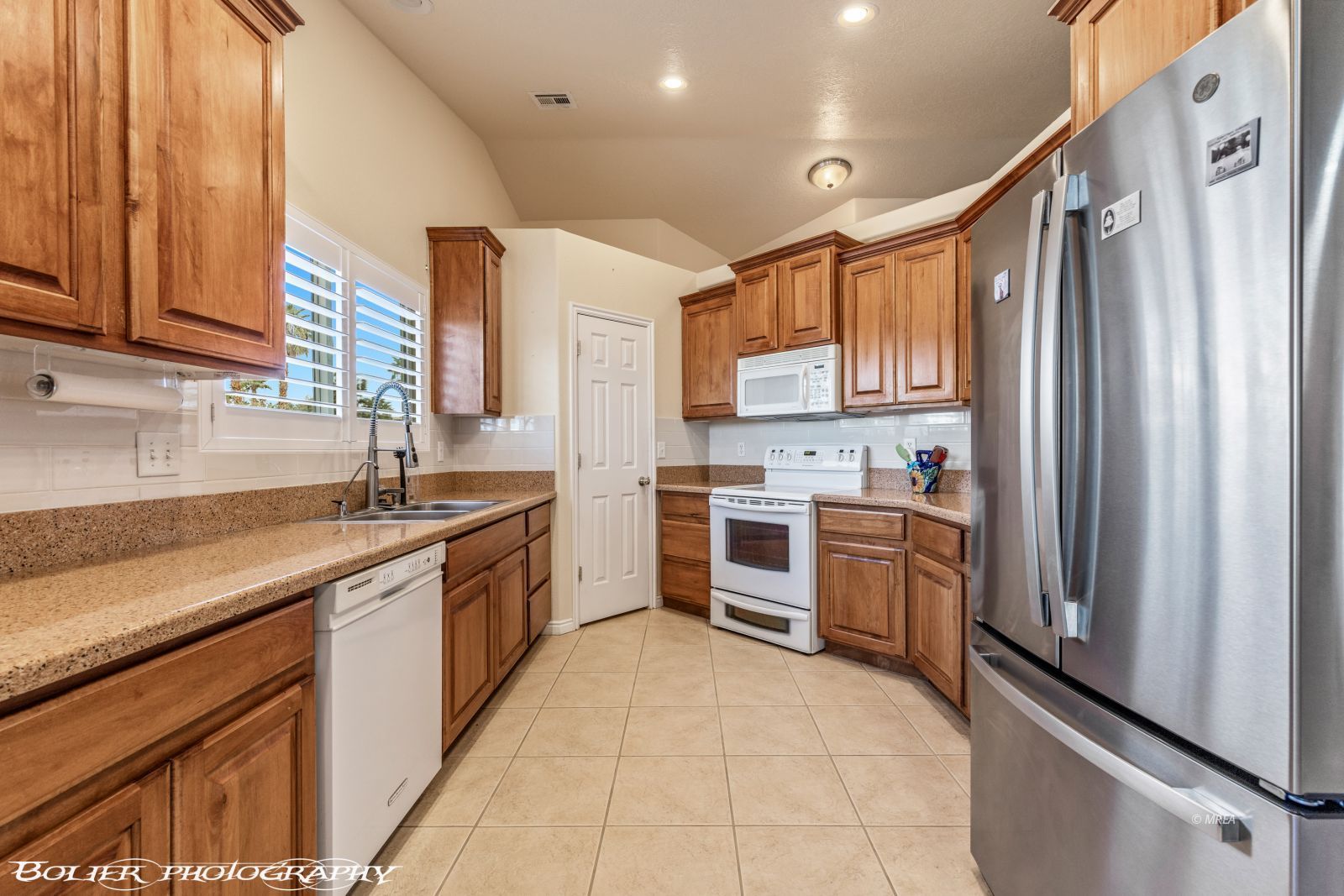 600  Palos Verdes Dr