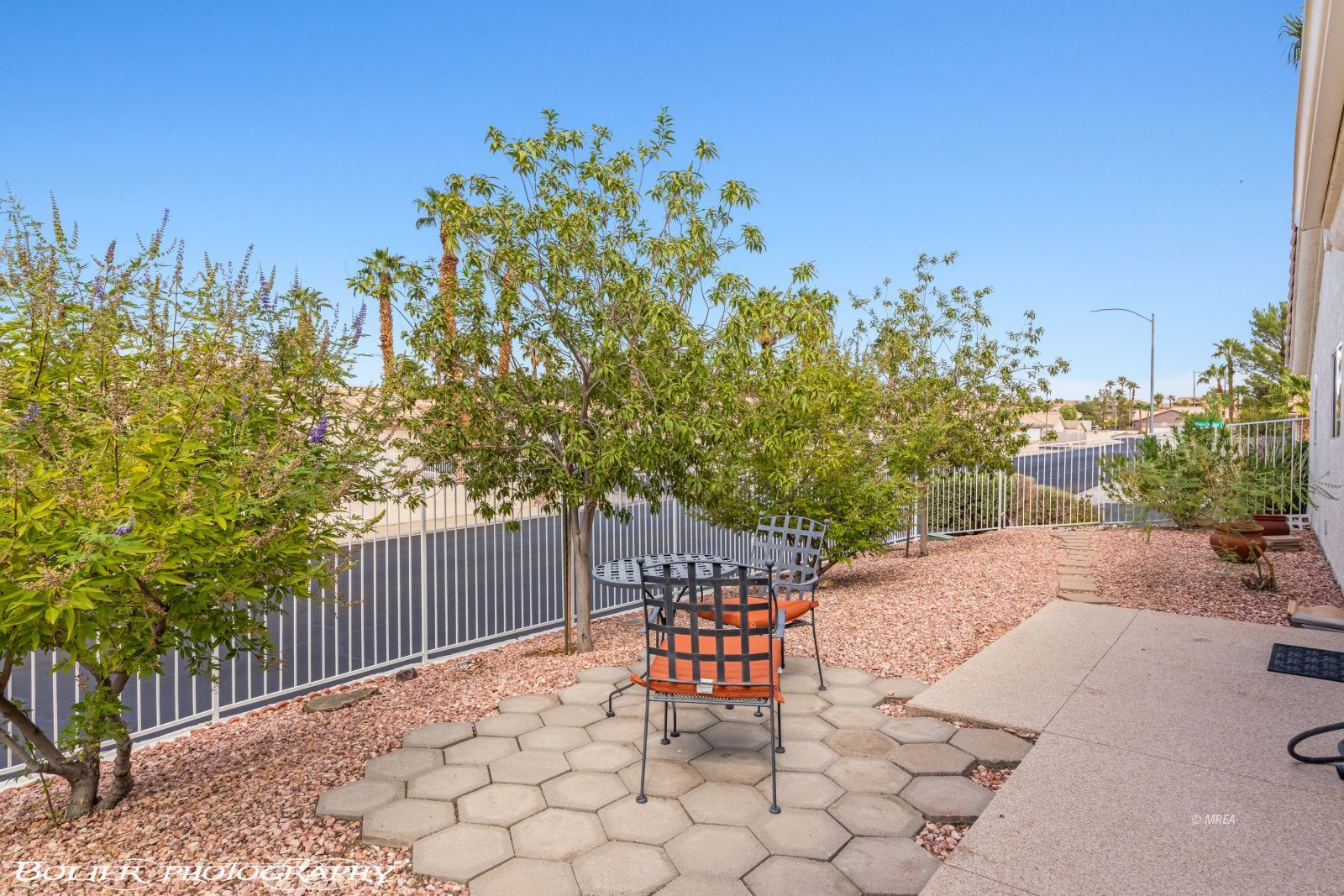 600  Palos Verdes Dr