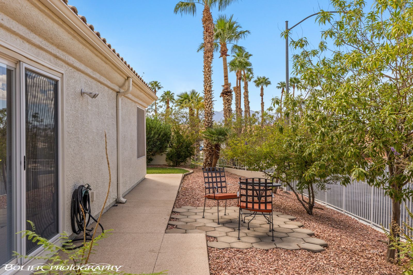 600  Palos Verdes Dr