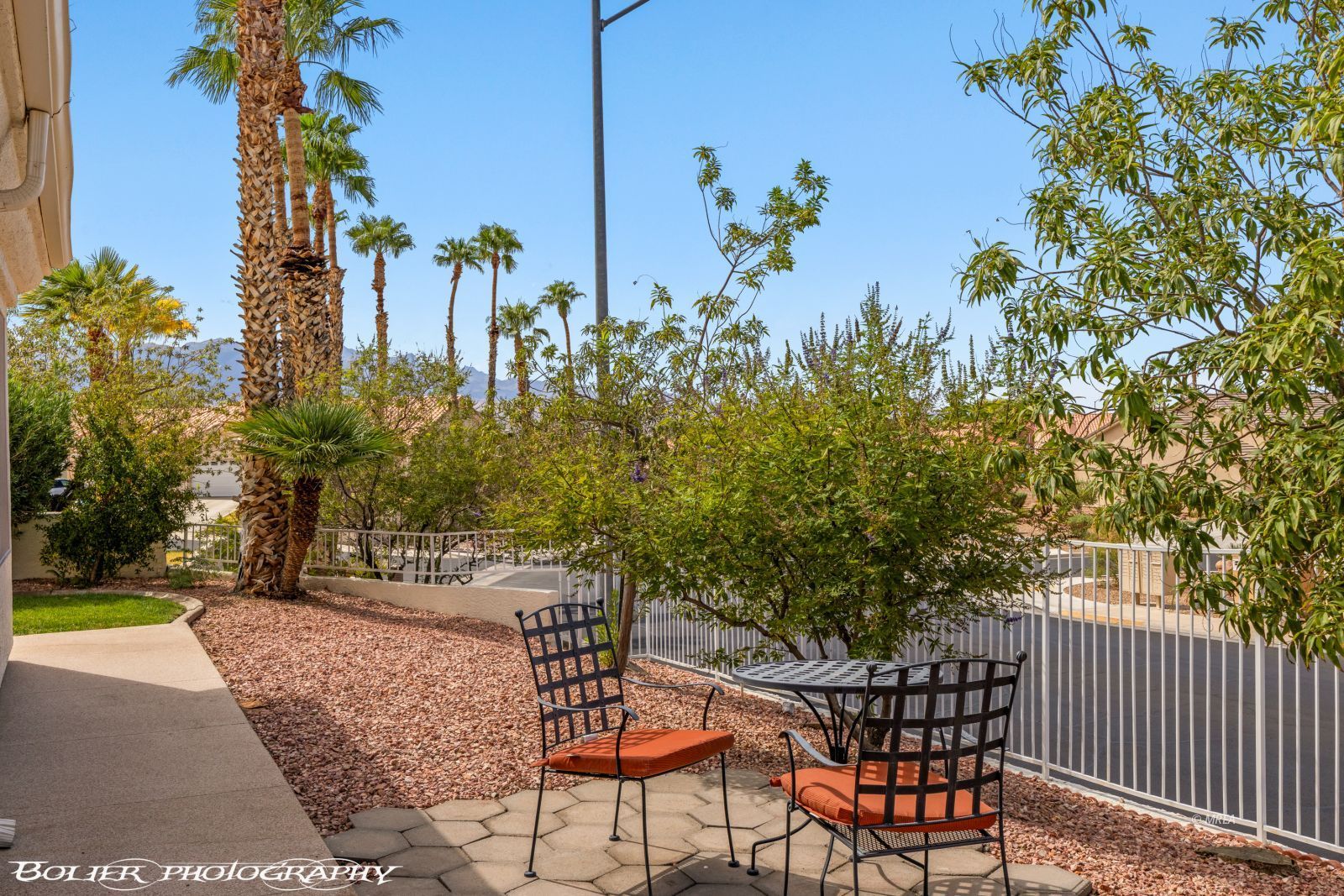 600  Palos Verdes Dr