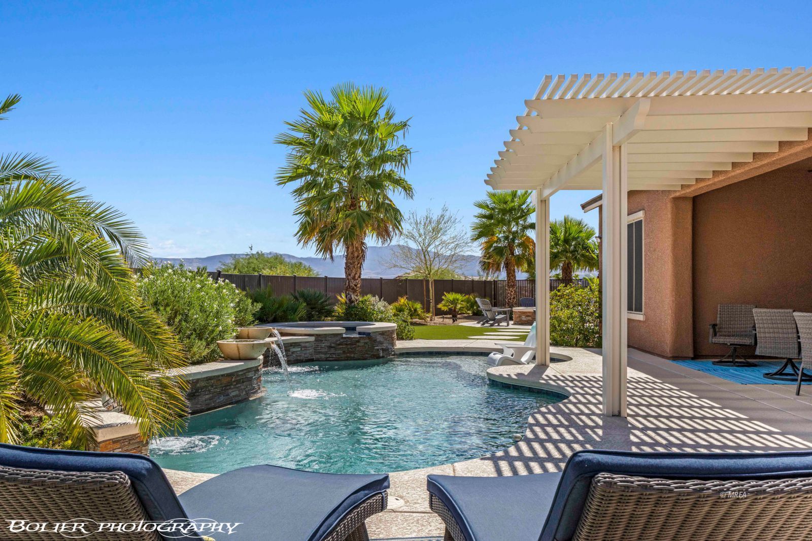 1372  Babbling Brook Ct