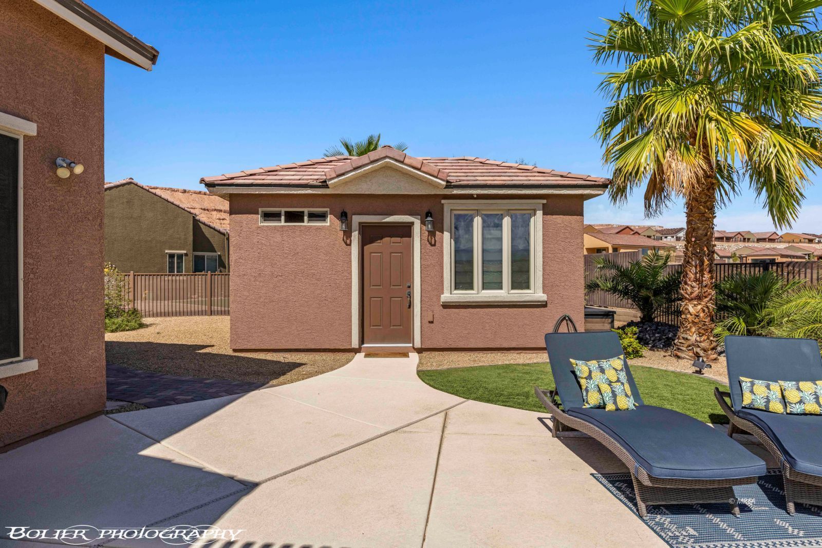 1372  Babbling Brook Ct