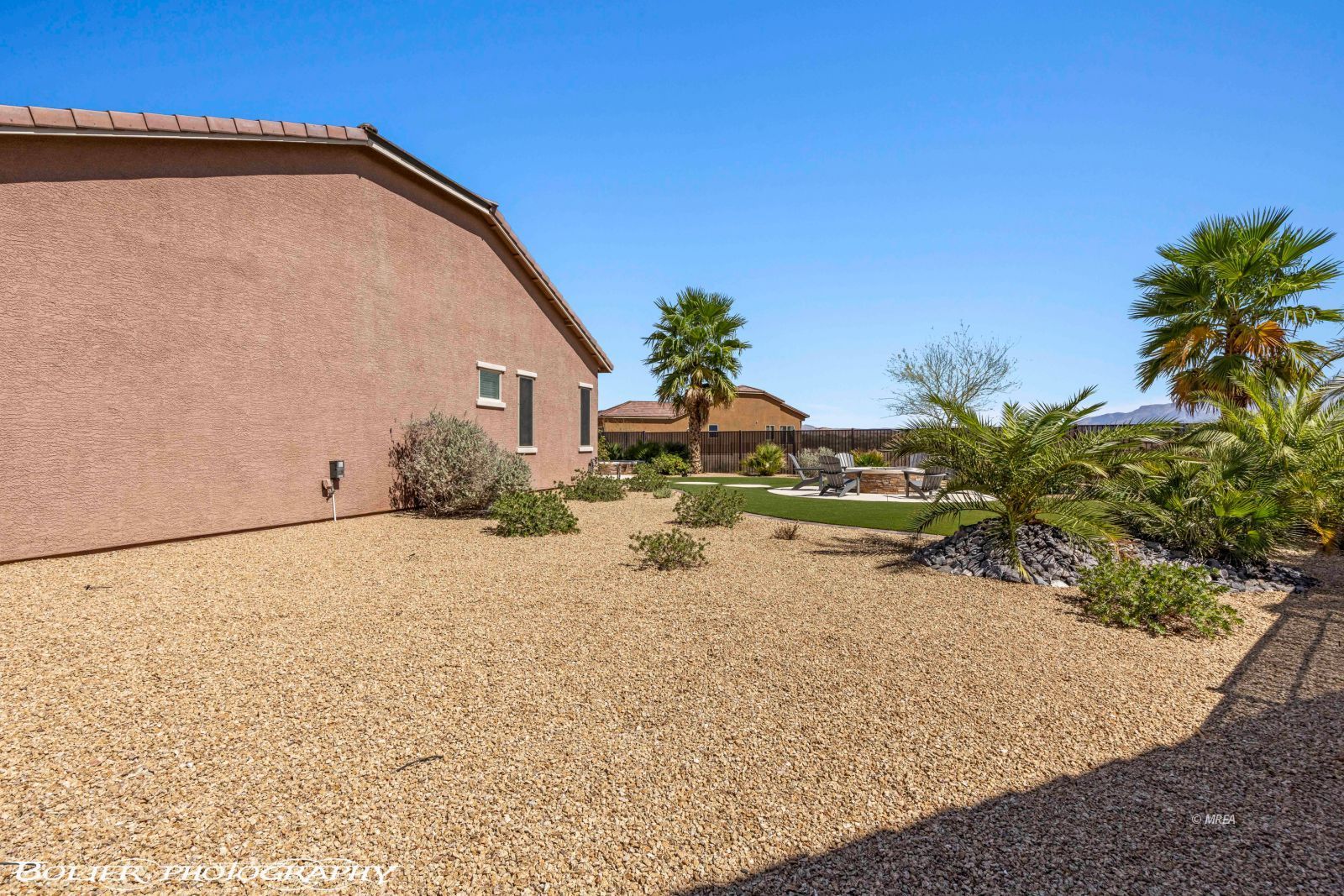 1372  Babbling Brook Ct