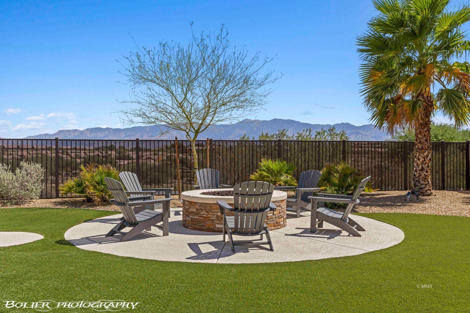 1372  Babbling Brook Ct