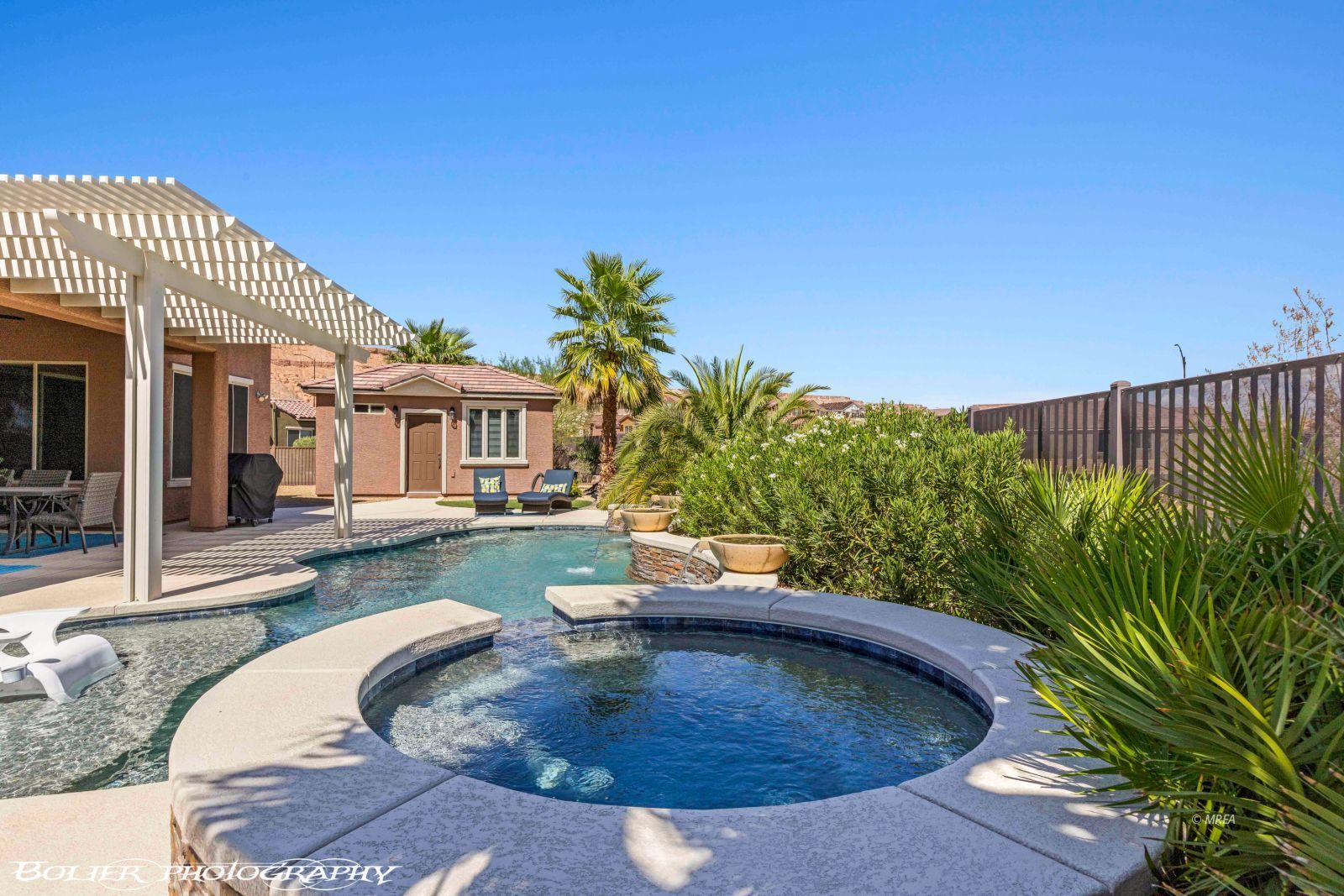 1372  Babbling Brook Ct