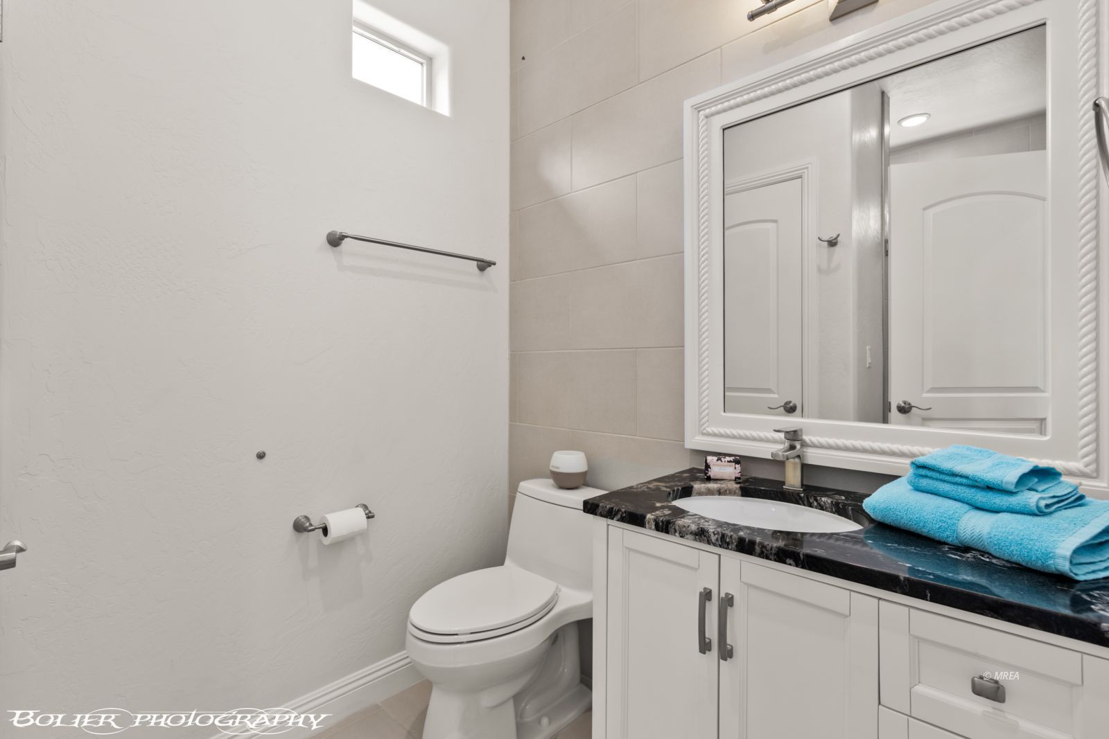 1372  Babbling Brook Ct