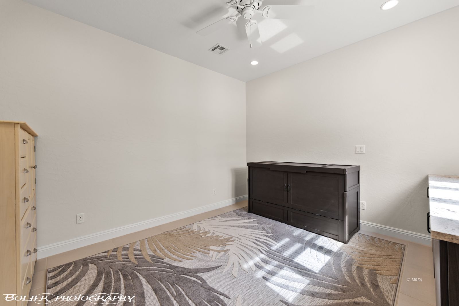 1372  Babbling Brook Ct