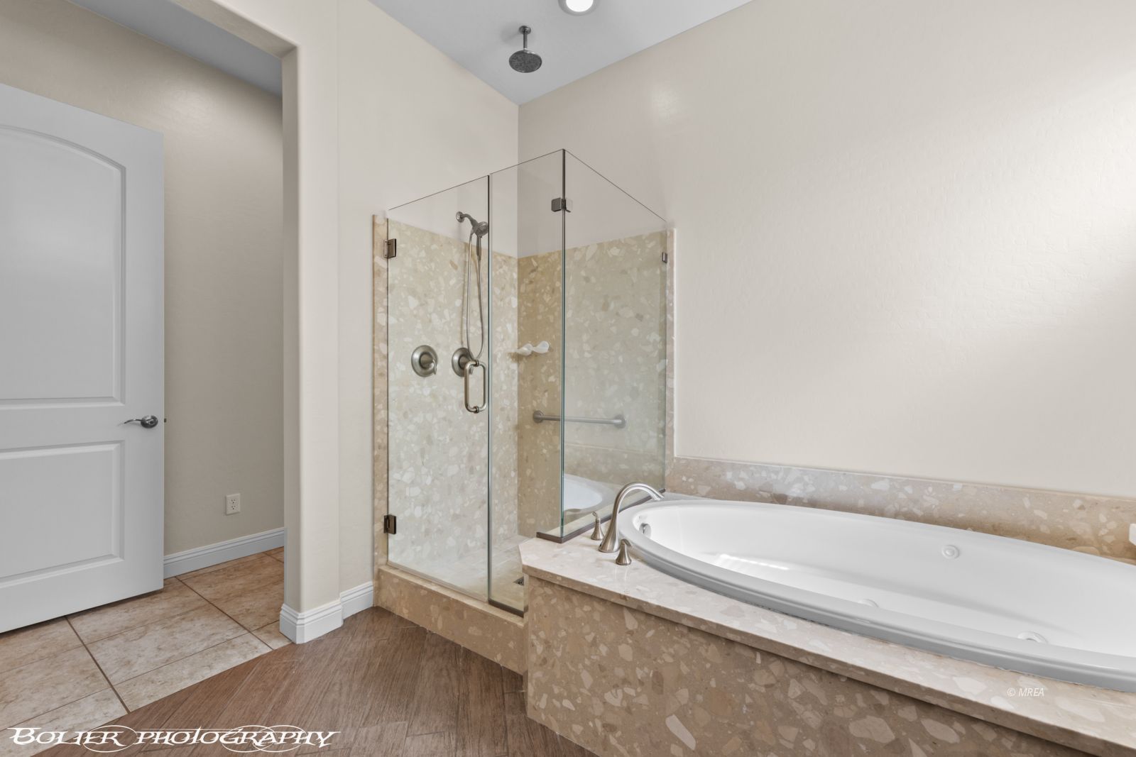 1372  Babbling Brook Ct