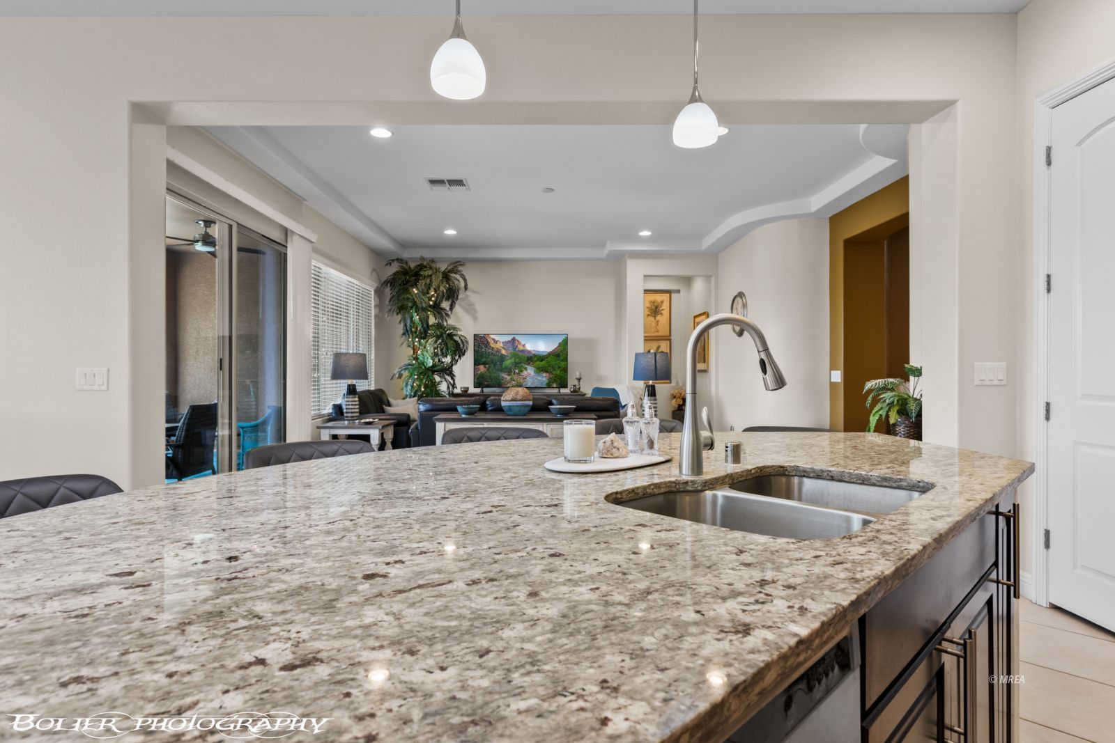 1372  Babbling Brook Ct