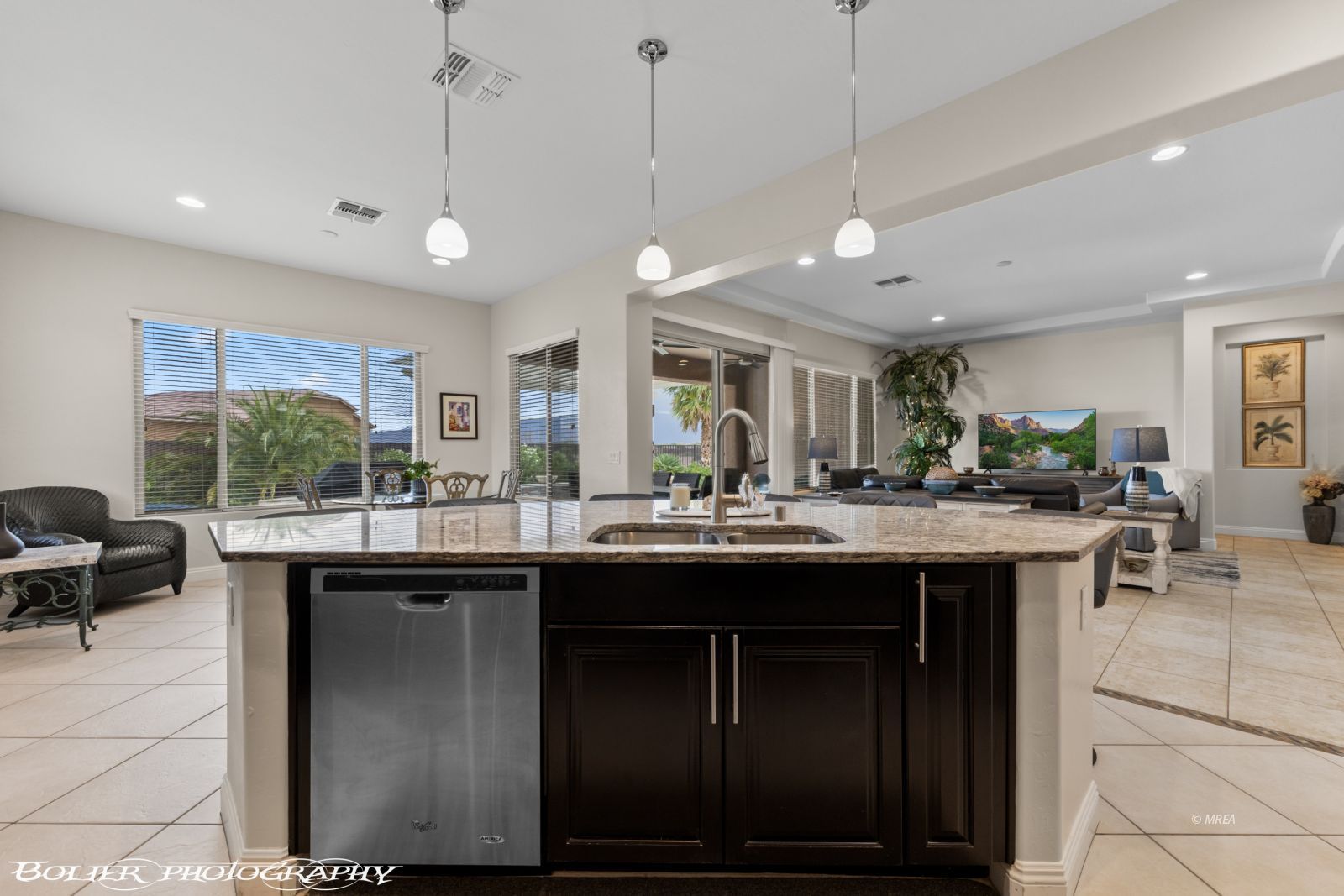 1372  Babbling Brook Ct