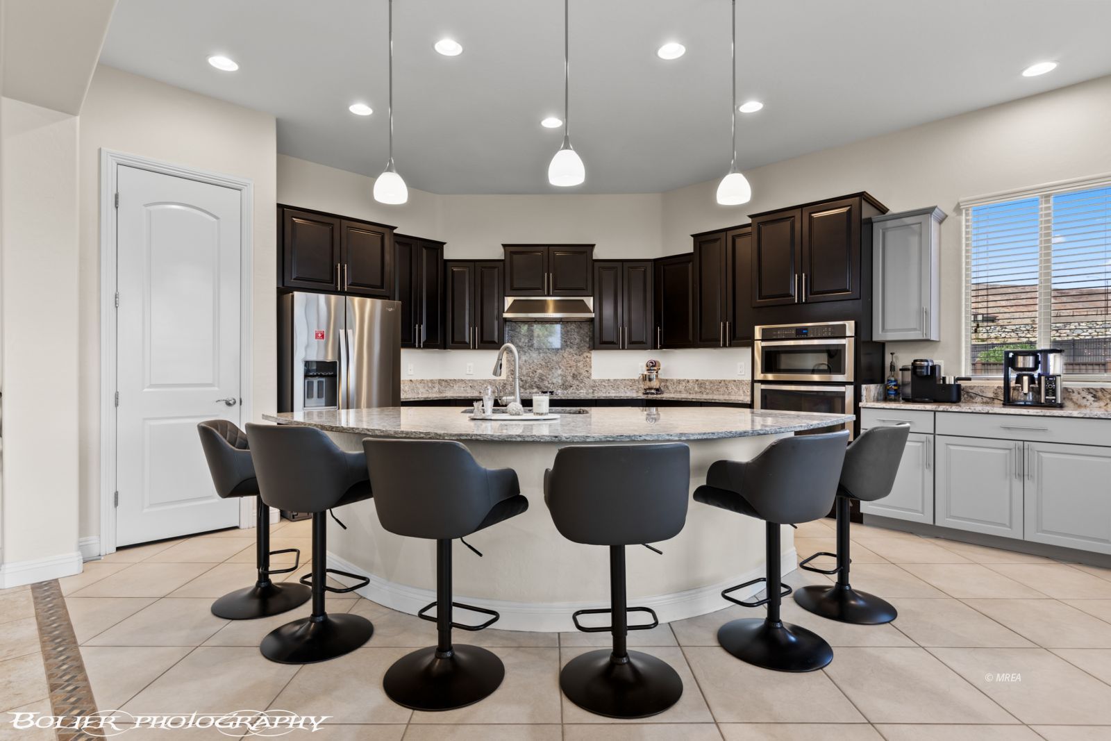 1372  Babbling Brook Ct