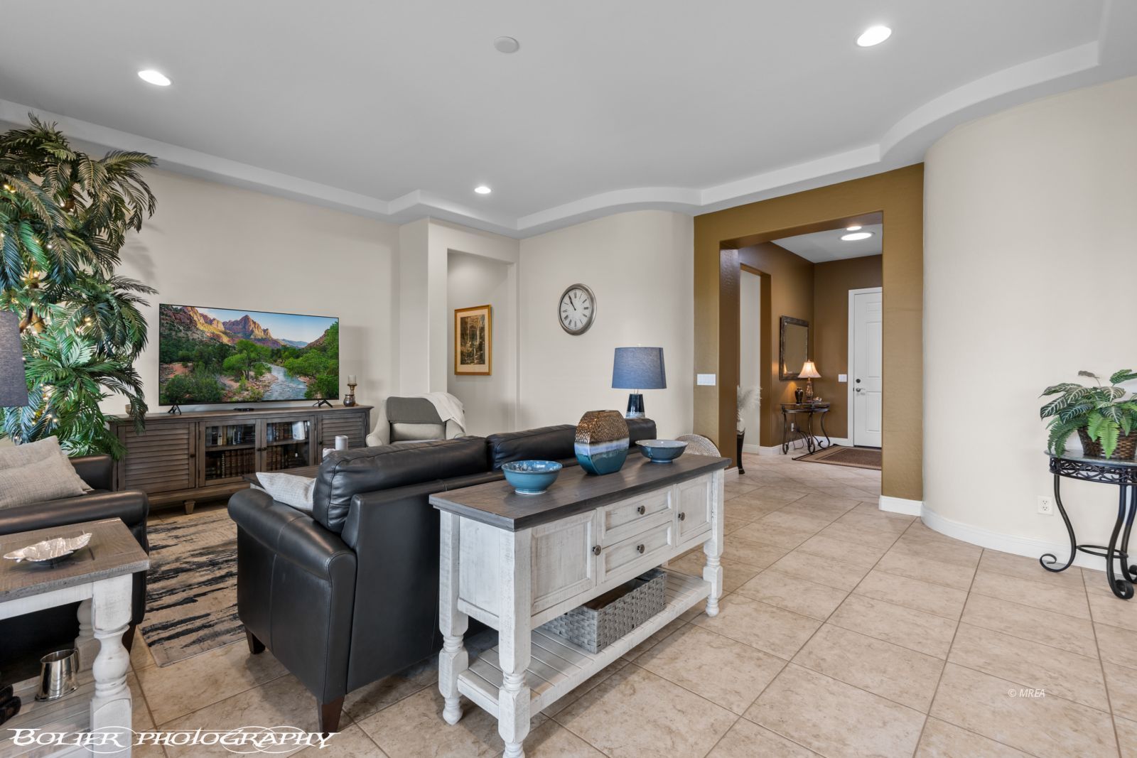 1372  Babbling Brook Ct