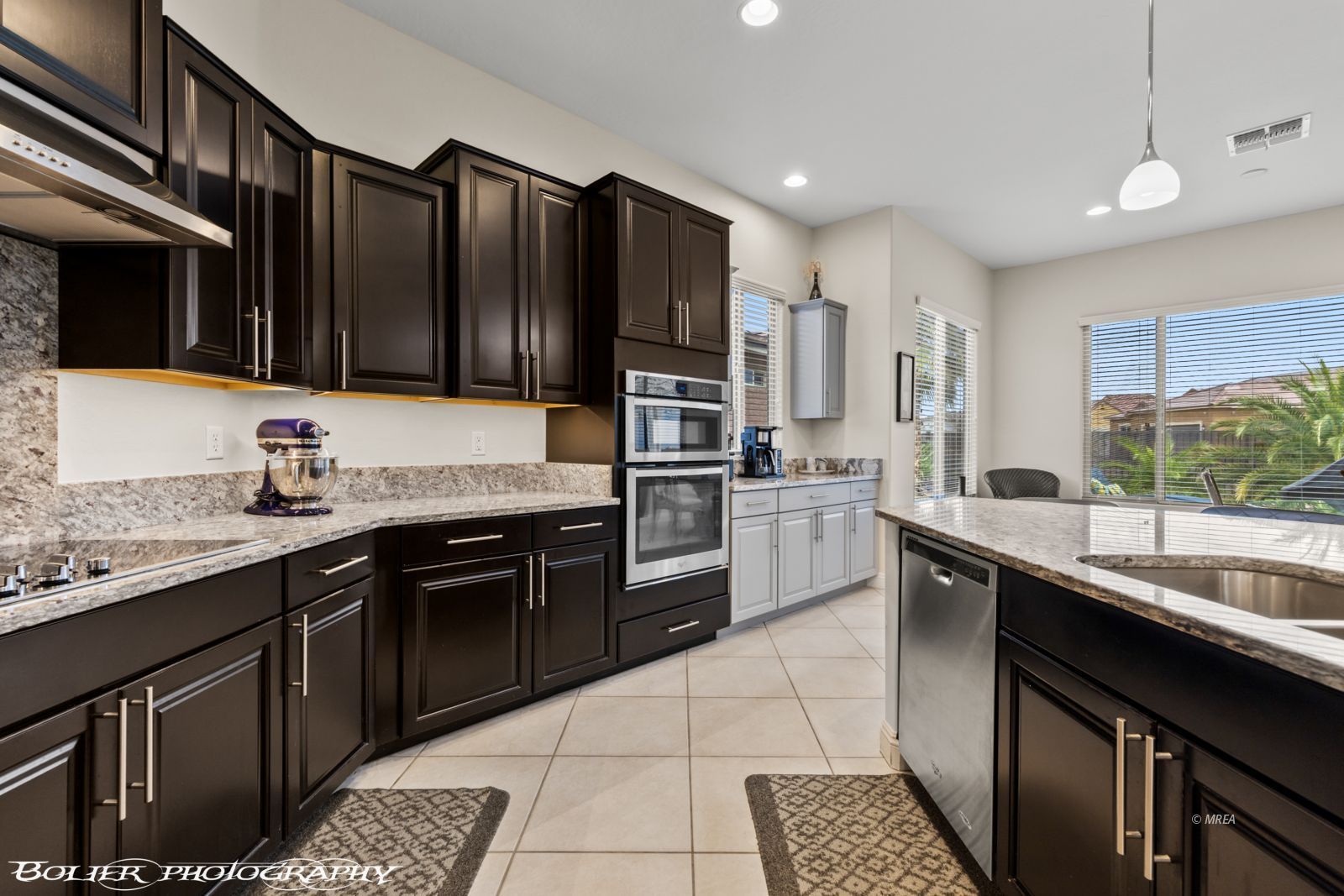 1372  Babbling Brook Ct