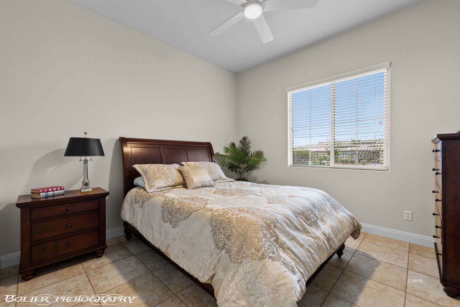 1372  Babbling Brook Ct