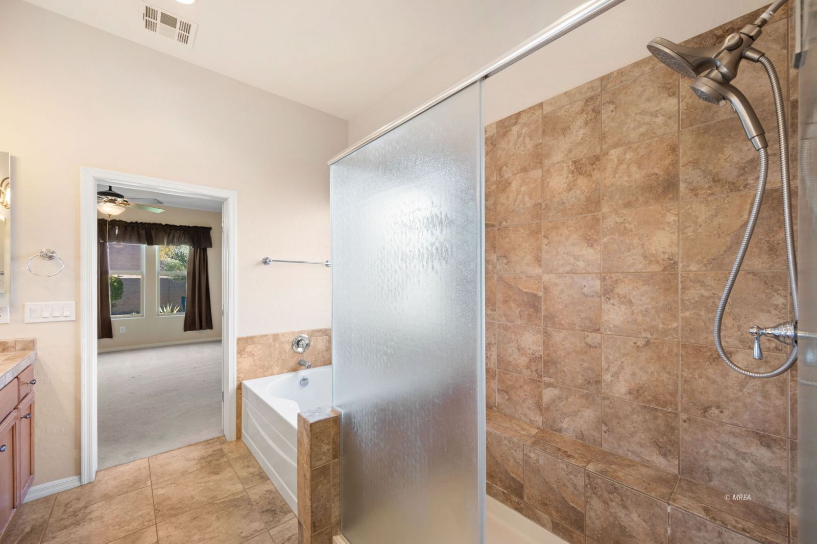 1155  Dry Falls Bnd Ln