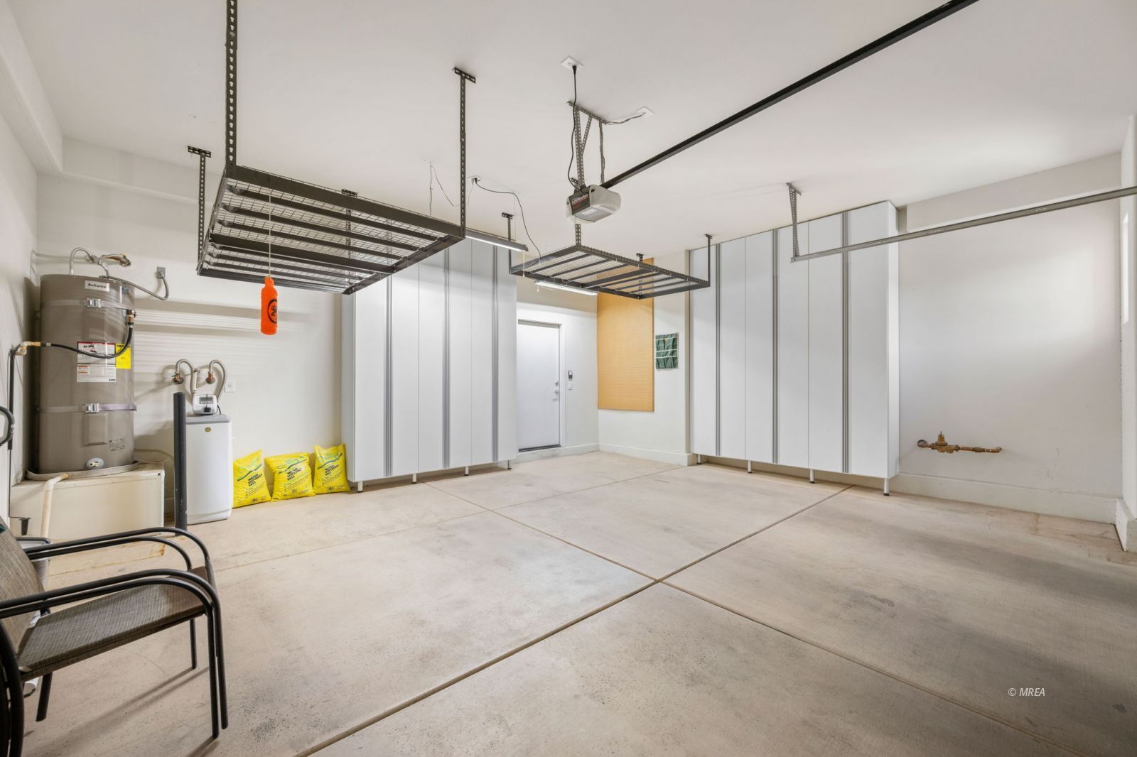 1155  Dry Falls Bnd Ln