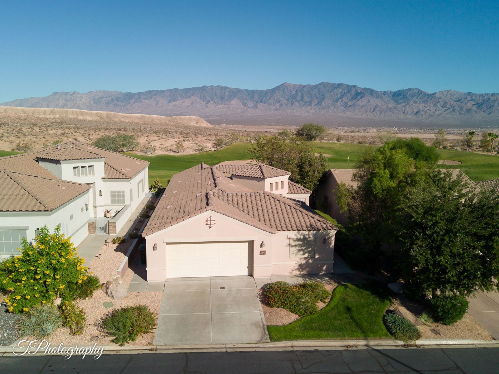 1242  Chaparral Dr