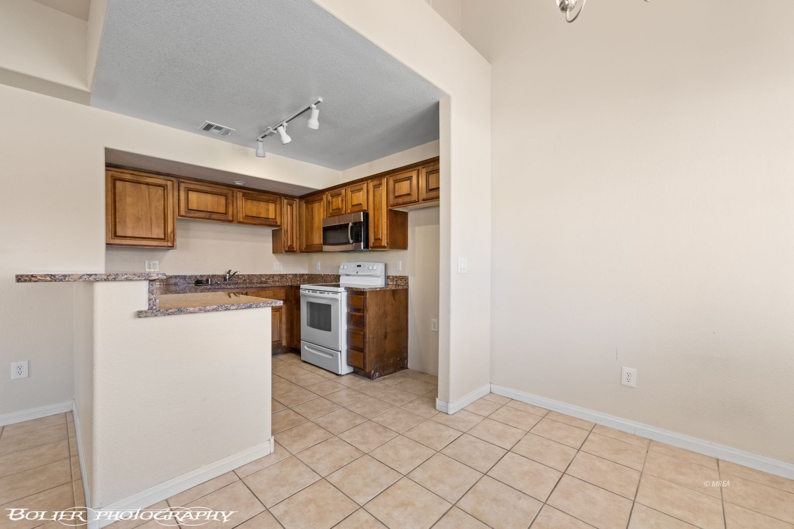 890  Kitty Hawk Dr #2523