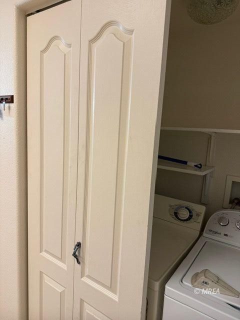 1223  Augusta Hills St